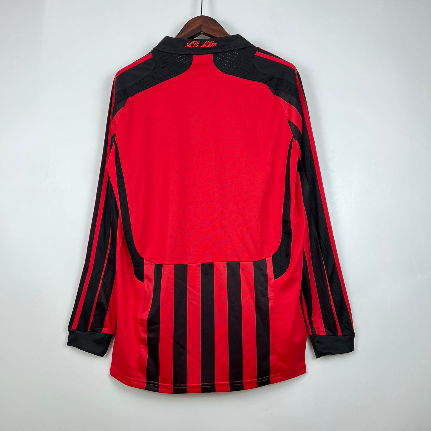 Retro 07/08 AC Milan Home Kit - High-Quality Replica