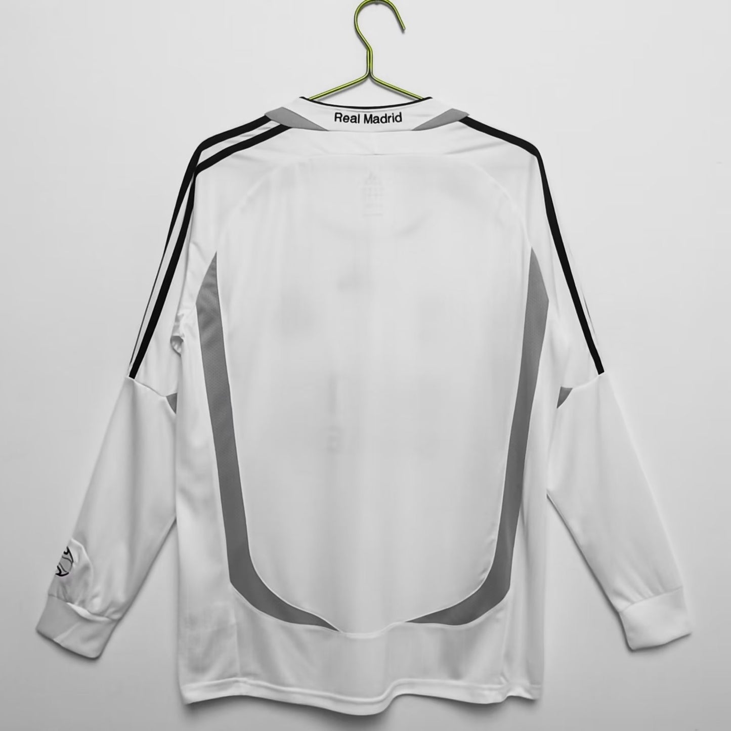 2006/07 Real Madrid Home Jersey - High-Quality Replica